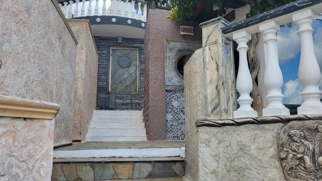 Korifi Suites Adults Only Chersonissos Buitenkant foto